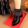 Botines de tacón medio para mujer, piel suave, nuevo estilo invierno 2026, elegantes, versátiles, botines individuales, suela suave, botines de cuero de moda, botines de algodón, botines Martin