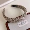 Faixa de Cabeça com Coroa Alta para Mulheres, Novo Estilo com Toque de Luxo, Faixa de Cabelo Larga Versátil para Sair, Acessório de Cabelo para Lavar o Rosto