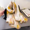 Lenço Xale Elegante de Crisântemo Longo Estilo Coreano Fino Estampado Brocado Imitação Sedoso Protetor Solar Lenço de Cabeça Versátil