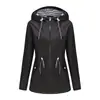 2025 Estilo Nuevo Europeo y Americano Impermeable de Manga Larga Longitud Media Cortavientos Impermeable con Capucha para Mujer Ropa para Mujer de Talla Grande Transfronteriza con Rayas