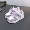 2025 Sapatos de Algodão Pelúcia Grande para Meninas Sapatos Infantis Inverno Quente Estilo Coreano Tênis Infantis Tendência Atacado 5224