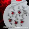 Accesorios de Estilo Oscuro Estilo Europeo y Americano Mariposa Negra Pistola Cruz de Rosa Colgante Pulsera de Cuentas DIY Collar