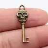 33X9.7Mm 1.3g Multicolor Colgante para Joyería DIY Venta Directa de Fábrica Colgante de Calavera con Llave