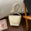 Bolso Pequeño Super Popular Transfronterizo para Mujer, Nuevo Estilo Coreano Verano 2026 Bolso de Hombro Cruzado Individual, Bolso Cubo de Cadena Acolchado Más Vendido