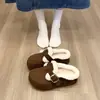 Sapatos Birkenstock com Solas Grossas, Pelo Macio, Bico Fechado, Pantufas de Algodão Peludas para Mulheres, Uso Externo, Novo Modelo 2026, Botas de Neve de Inverno, Estilo Meia-Pantufa