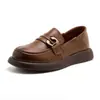 Mocassins retrô de couro macio com sola grossa para mulheres, novo estilo outono 2026, sapatos de plataforma de couro confortáveis versáteis com bico redondo e sola macia