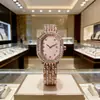Comercio Exterior Transfronterizo Nueva Marca de Alta Gama a la Moda Esfera Cuadrada Incrustada de Diamantes Cadena Pequeña Moda Retro Reloj de Cuarzo para Mujer