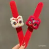 Moda Nueva 2024 Anillo a Presión Danza del León Pulsera Infantil Dibujos Animados Regalo de Guardería Tienda Festiva Decoración de Muñeca para Celebración