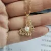 Accesorios de Collar de Acero de Titanio de Alta Gama que No se Desvanecen para Mujer, Cadena Versátil para Clavícula, Joyería de Cuello de Mariposa de Lujo Ligero a la Moda al por Mayor