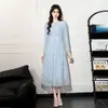 Vestido Longo de Renda Elegante com Cinto, Manga Longa, Corte Slim, Estilo Francês, Cor Damasco, Novo para Outono de 2026, para Mulheres