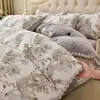 Conjunto de lujo de 4 piezas de terciopelo de leche tridimensional en relieve de grado A para maternidad, engrosado para abrigar en invierno, con ropa de cama de encaje con borlas