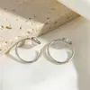 Pendientes de Aro Lisos Minimalistas Europeos de Acero Inoxidable para Mujer, Pendientes Redondos Grandes de Moda Exagerados Color Dorado de 18K que No Pierden el Color