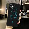 Funda para iPhone 16 con calavera, flor y serpiente