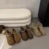 Botas Martin para Emagrecer e Aumentar a Altura Outono e Inverno 2025 Camurça Birkenstock Tamanho Grande Estilo Britânico Botas Curtas Femininas Novas Sola Grossa Retrô