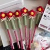 Presente para o Dia do Professor, Presente para o Dia das Mães, Presente para o Festival do Barco-Dragão, Presente 520 para professoras, caneta vermelha para marcar trabalhos, nova flor vermelha de crochê