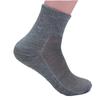 Calcetines de tubo de malla de color sólido fabricantes al por mayor grandes computadora calcetines de algodón deportivos para hombre primavera y verano puesto mercado nocturno baño de pies