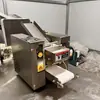Máquina Envolvedora de Dumplings Personalizada para Comedores, Totalmente Automática, Imitando el Estirado Manual de la Masa, Máquina Envolvedora de Dumplings de Acero Inoxidable para Alimentos Cocidos
