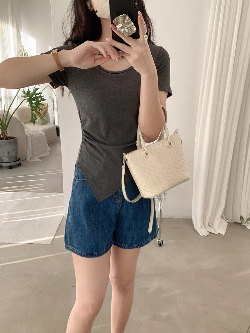5886-5898 (4).JPG