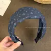 Diadema retro de alta calidad con dientes para otoño e invierno para mujer, diseñada para realzar la apariencia de la coronilla, nuevo estilo 2026, antideslizante, accesorio para el cabello versátil