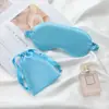 Conjunto de máscara de dormir para os olhos de duas peças em seda sintética com uma bolsa de pano grátis, máscara de olhos protetora diária para o trabalho, conjunto de máscara de dormir bloqueadora de luz
