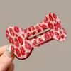 Elegante pinza de garra de abulón mate para mujer, pinza para el pelo de lujo de alta gama, pasador con estampado de leopardo para la parte trasera de la cabeza, elegante accesorio para el pelo de pico de pato