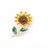 [Liquidação] Broche de flor de pavão com diamantes de comércio exterior europeu e americano, pins de gatinho dançante, acessórios para roupas masculinas e femininas