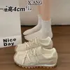 Zapatillas de entrenamiento alemanas de cuero estilo vintage para mujer, zapatillas Forrest Gump, nuevo lanzamiento versátil de otoño 2026, zapatillas de papá