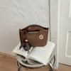 2026 Nova Bolsa de Mão de Luxo Leve Feminina Simples Cor Sólida Moderna Chique para o Dia a Dia Bolsa de Ombro Única Bolsa Transversal