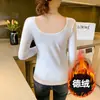 Camiseta Térmica de Lã Dupla Face para Mulheres, Novo Estilo Outono, Forrada com Lã e Espessada, Camiseta de Manga Longa com Gola U, Top Quente de Gola Baixa Escovado