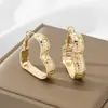 Venta al por mayor de Pendientes de Nuevo Estilo Europeos y Americanos, Pendientes de Aro Geométricos Exagerados en Forma de Corazón para Mujer, Pendientes Sencillos y Elegantes de Nuevo Estilo Chino de Nicho