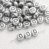 4*7mm Base de Plata Antigua Letra Negra Cuentas de Letra Acrílicas Cuentas Sueltas Accesorios para Joyería DIY Accesorios para Collares Pulseras
