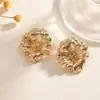 Pendientes Vintage Florales de Aleación, Chapados en Oro, Estilo Retro Tridimensional, Pendientes de Pétalos de Diseño Nicho para Mujer