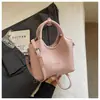 Bolsa de balde de mão de nicho coreana de verão para mulheres, nova tendência da moda 2026, grande capacidade, para trabalho, ombro, transversal