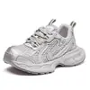 Estação Europeia Internet Celebridade Torre Sapatos Femininos Ins Trendy 2025 Primavera Nova Moda Coreana Trendy Sola Grossa Sapatos Esportivos