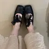 Sapatos Mary Jane Retrô Chuyuji para Mulheres 2026 Doce Francês Artístico Elegante Laço Bico Quadrado Nariz de Porco Sapatos de Salto Único