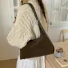 Bolsa Tiracolo Casual Retrô Estilo Coreano Bolsa Dumpling para Mulheres Nova Coleção Outono 2025 Bolsa de Ombro Transversal Versátil de Alta Qualidade