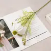 Flor de Crisantemo de Seda de Cabeza Única Estilo Bosque Flor Artificial Accesorio para Fotografía de Picnic Arreglo Floral de Mesa para Sala de Estar Decoración de Celebridad de Internet Flor Artificial