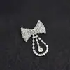 Broche para Mujer Accesorios de Ropa de Alta Gama Pin de Pedrería de Alta Gama Decoración Vintage Nicho Broche de Mariposa de Pedrería Accesorios de Ropa