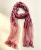 Bufanda delgada de imitación seda arrugada de color sólido para mujer, para uso casual en otoño e invierno, bufanda plisada de organza con color de contraste empalmado