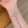 Pulsera Popular de Perlas y Margaritas de Xiaohongshu para Mujer, Exquisita, de Alta Gama, Moderna, Simple, Fresca y Fresca Joyería de Mano, Una Pieza Envío Directo