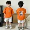 Camiseta de Verão de Manga Curta para Meninos 2026 Novo Estilo Crianças Verão Manga Meia-Manga Algodão Top Estiloso Fino