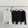 Pedido de Comércio Exterior Guangzhou Treze Fileiras Outono/Inverno 2026 Camiseta com Capuz de Algodão Modeladora com Design de Espinha de Peixe para Mulheres