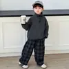Conjunto de Moletom Masculino para Primavera, Estilo Coreano, Elegante, Novo Modelo Primavera e Outono 2026, Roupas Infantis para Meninos Pequenos e Médios, Roupas de Bebê