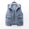 Chaleco de mezclilla nuevo para mujer de primavera y verano, estilo corto, versión coreana, corte holgado, versátil, con bolsillos grandes, chaqueta chaleco sin mangas
