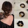 Versión coreana del anillo para el cabello al por mayor yiwu hecho a mano aleación pequeña fragancia negro anillo intestinal flor cuerda para la cabeza lazo perezoso cuerda para el cabello accesorios para el cabello