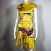 294040 Nuevo vestido cheongsam mejorado de estilo chino con cuello alto, cierre de botones, espalda abierta, estampado floral y de pájaros, volantes irregulares