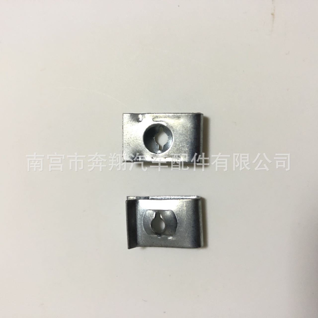 52214c3907b7c4984f15f905f16021