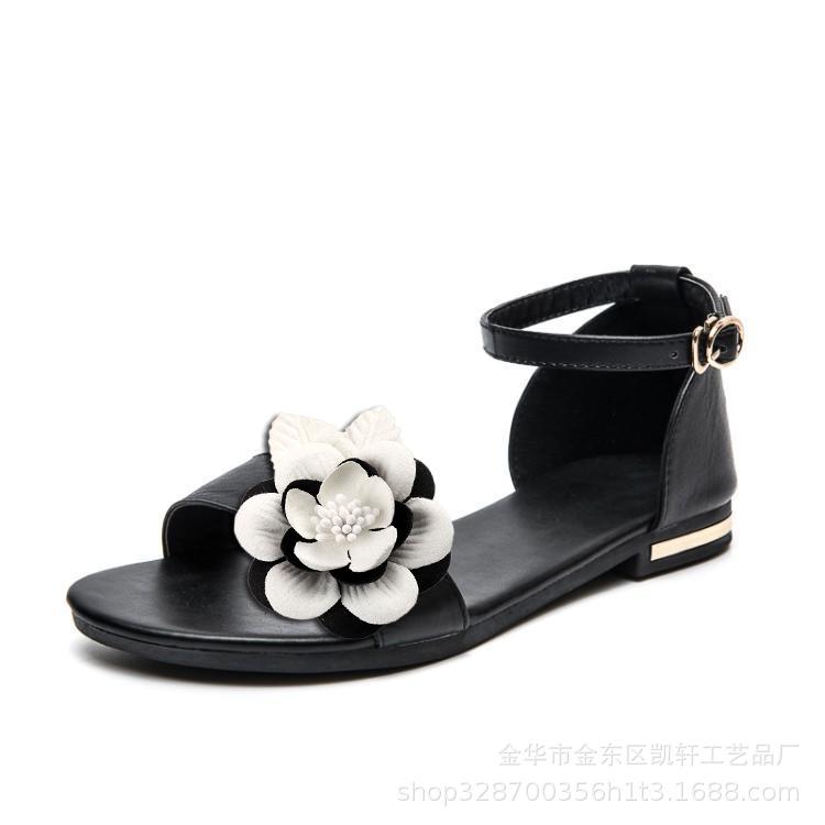皮凉鞋.jpg