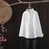 Ropa de primavera estilo literario cuello de volantes de oreja de madera manga larga camisa blanca simple suelta ajustada para mujer venta al por mayor para mujer