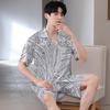 [Seda fresca con sensación de frescura] Pijama de seda helada para hombre, de verano, de manga corta, nuevo, para adolescentes, de moda, de talla grande, para el hogar.
